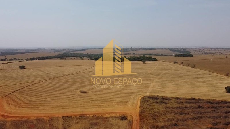 149 HECTARES EM ARAXÁ, REGIÃO DO ITAIPU